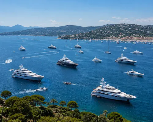 Flotte yachts prestige marina Var 83