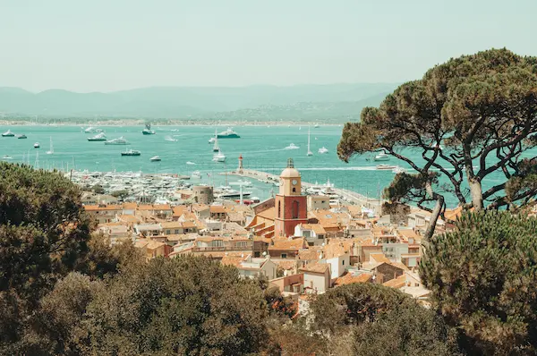 Église de Saint-Tropez — centre historique Var 83