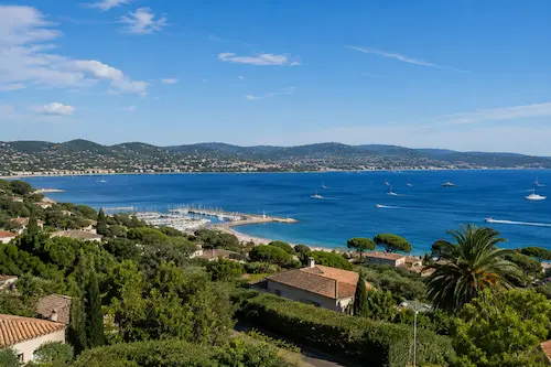 Vue sur le Golfe de Saint-Tropez depuis Sainte-Maxime